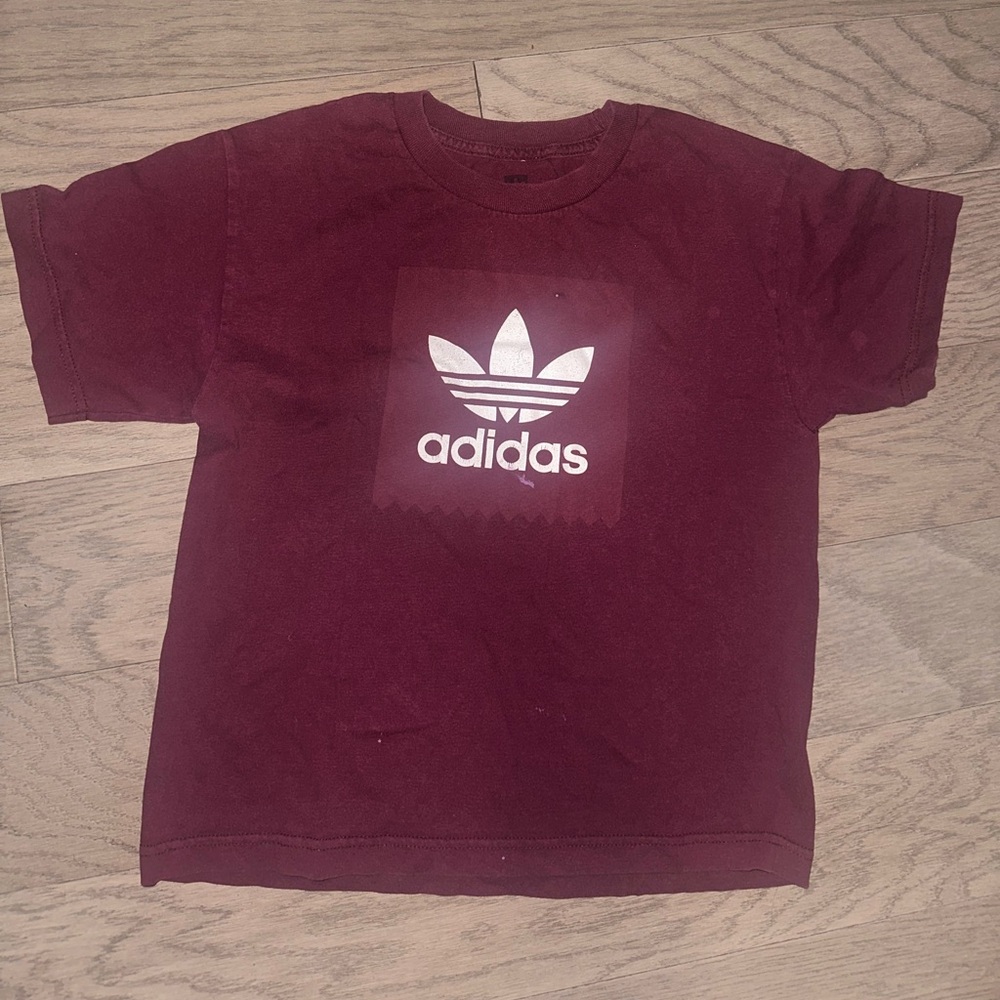 Adidas T-shirt medium